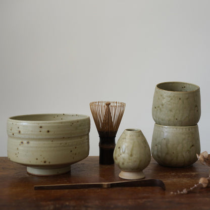 Pottery matcha bowl with bamboo whisk scoop set