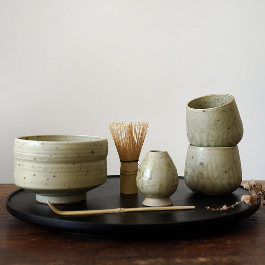 Pottery matcha bowl with bamboo whisk scoop set