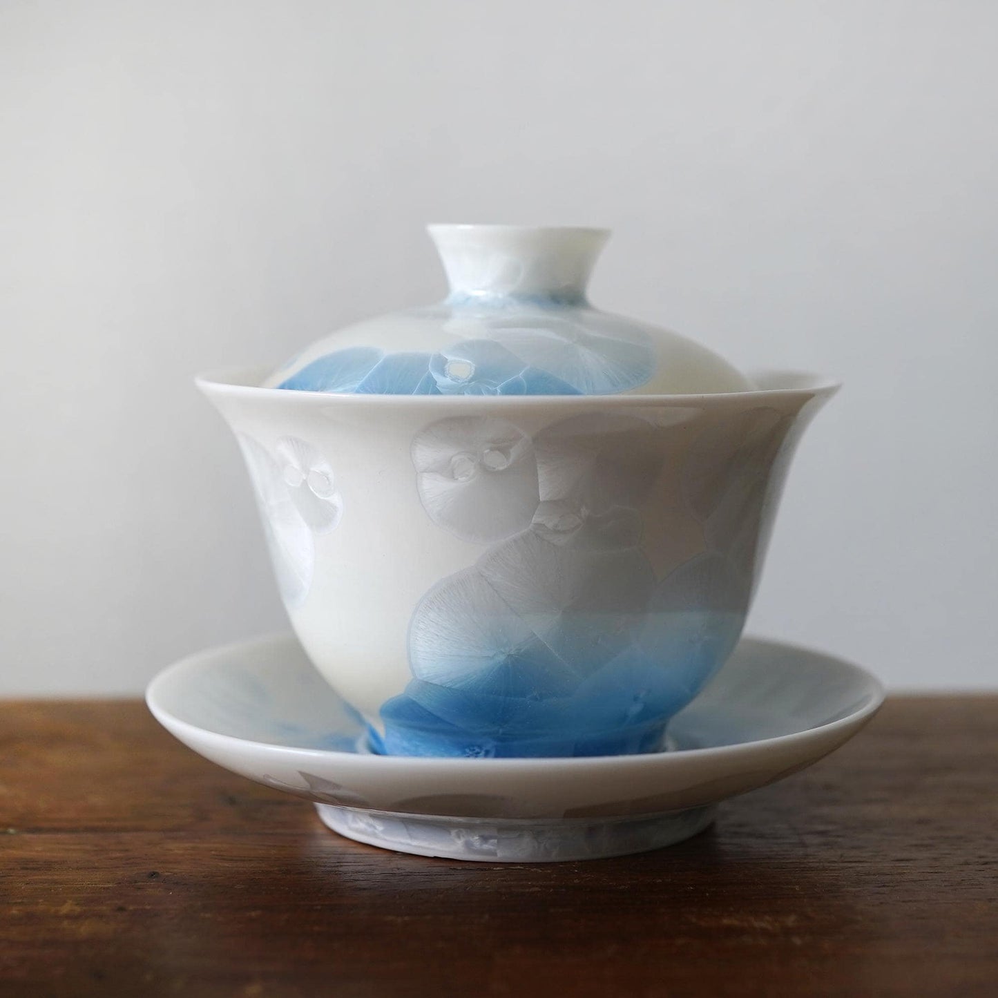 Blue and White Crystal Glaze Gaiwan set