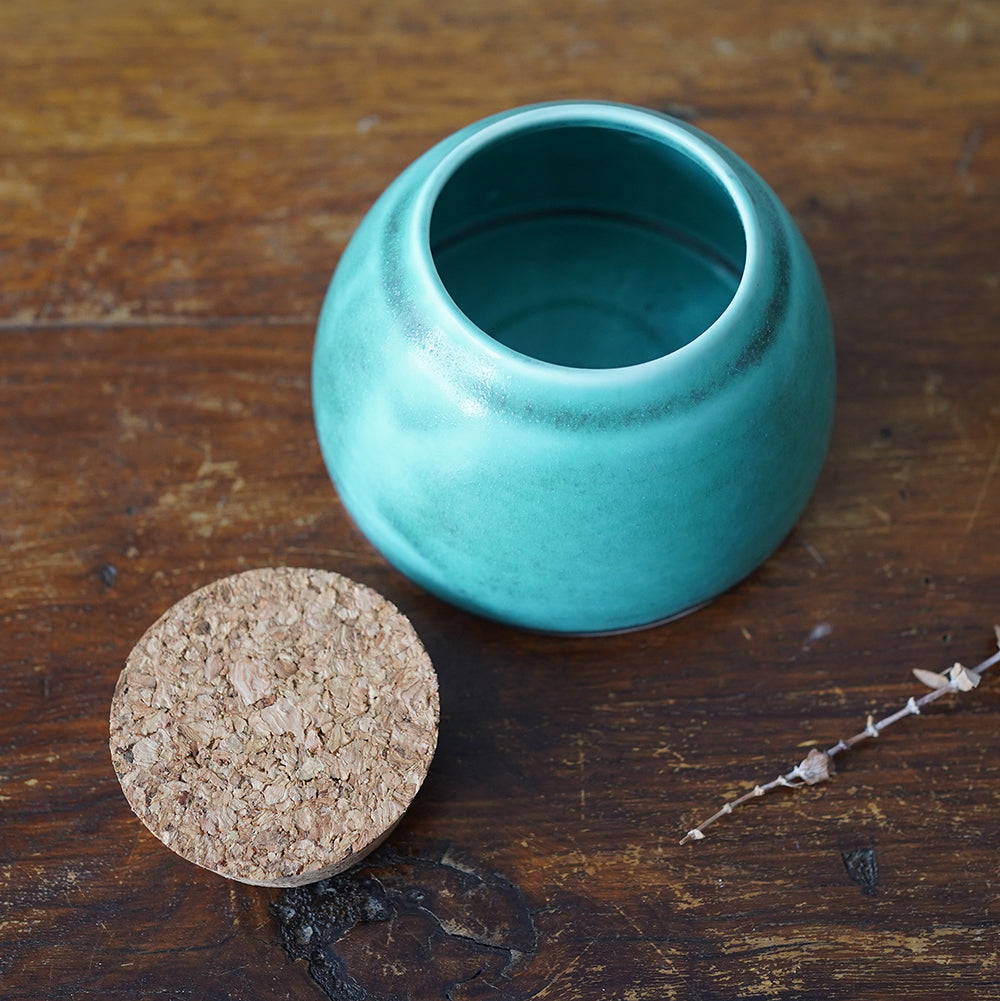 Ceramic Pet Memorial Urn with Cork Lid