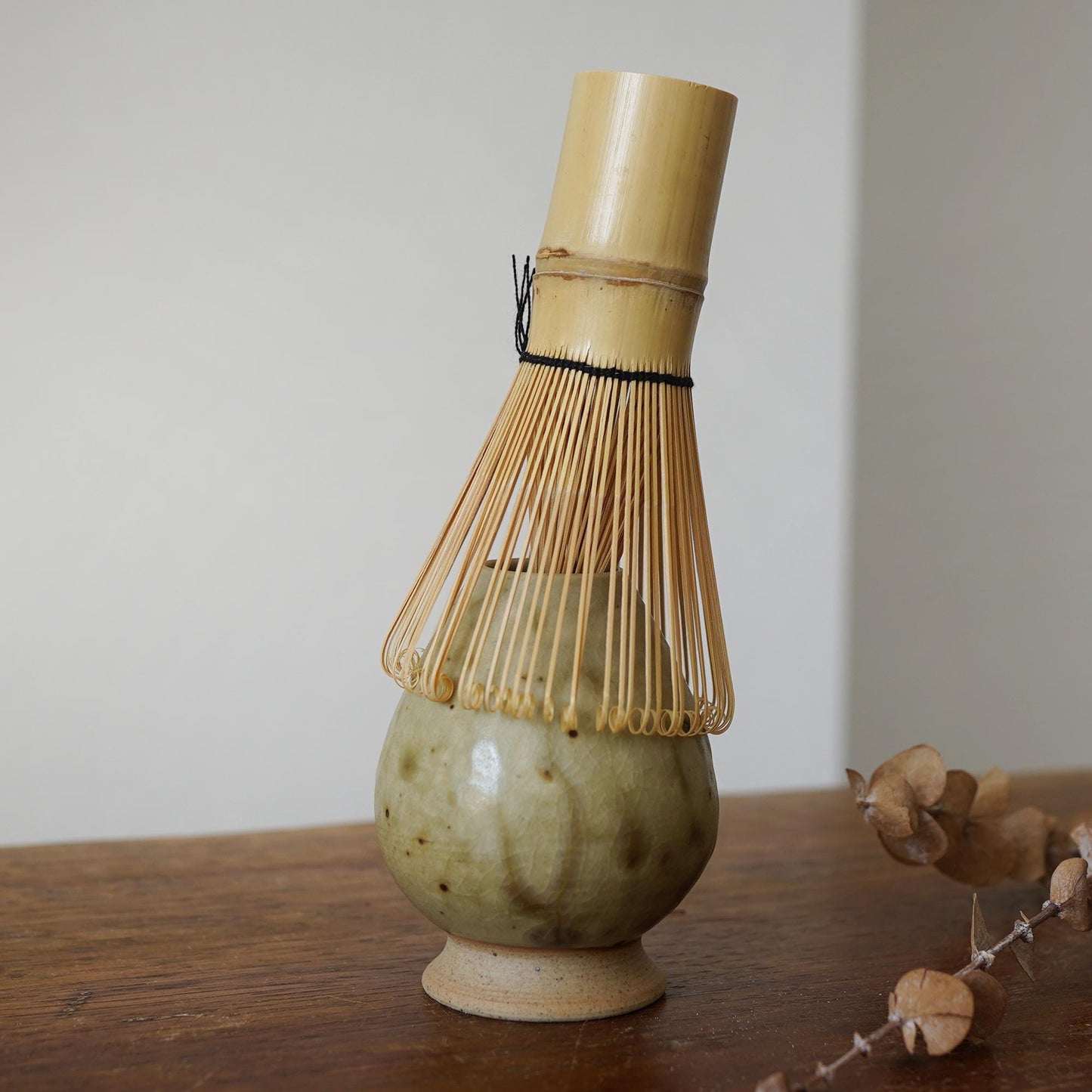 Pottery matcha bowl with bamboo whisk scoop set