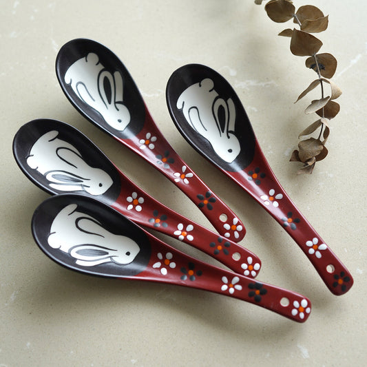 Hand painting rabbit spoons