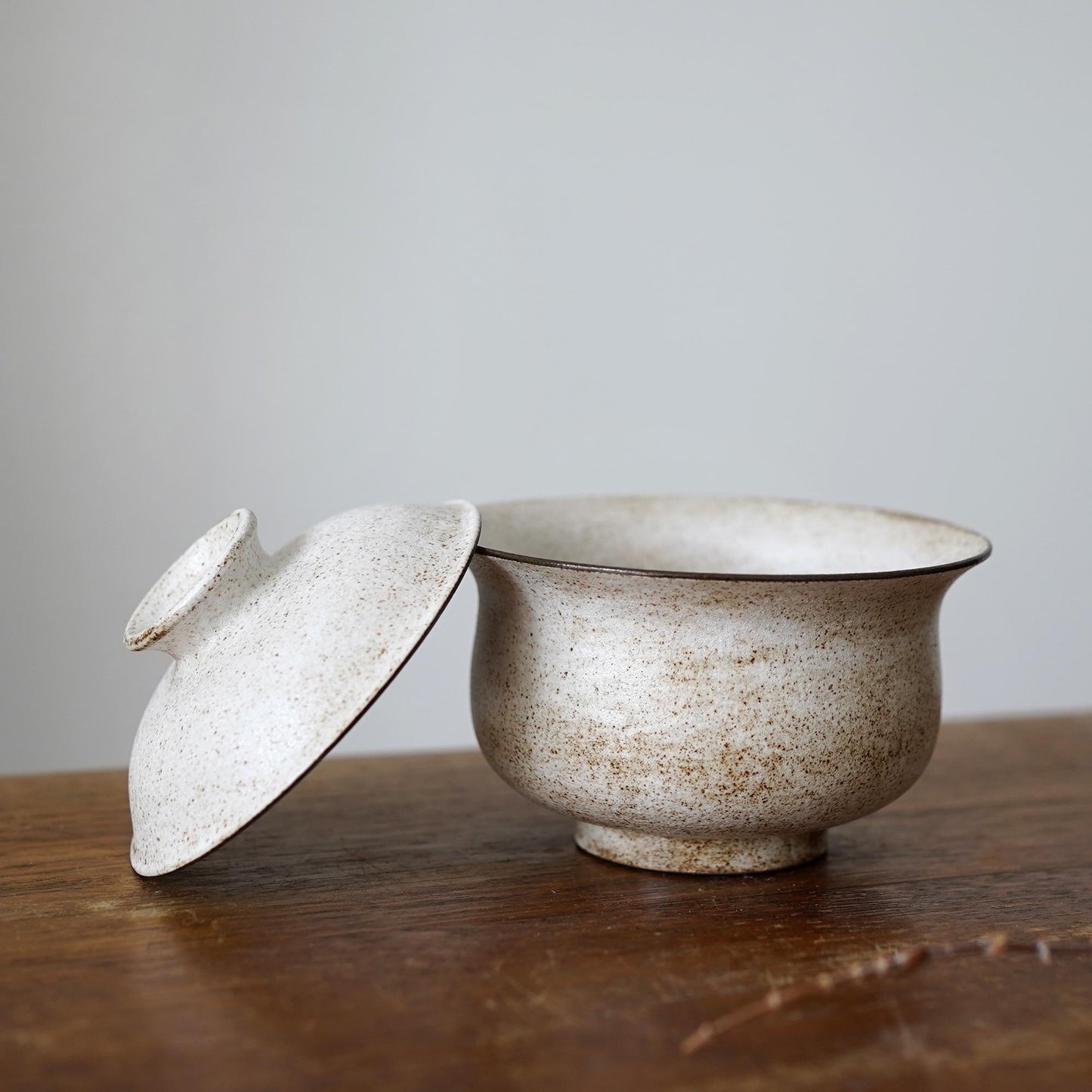Rustic White Porcelain Gaiwan